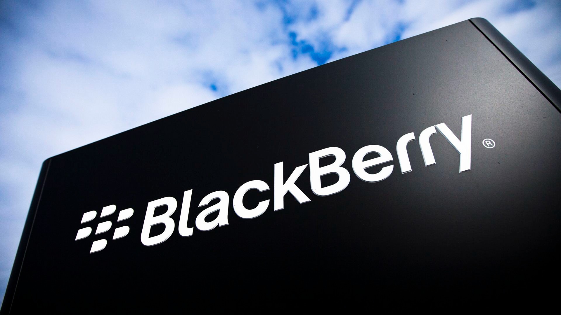 التسجيل في تطبيق BBM BlackBerry مع شرح مفصل 2023